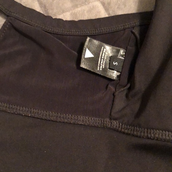 Balance Athletica zip front sport bra. Small - Picture 2 of 3